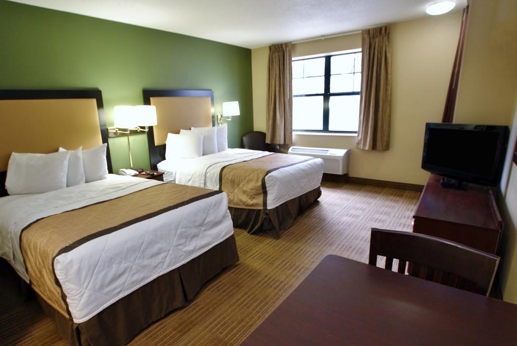 Extended Stay America Select Suites - Detroit - Roseville Extérieur photo