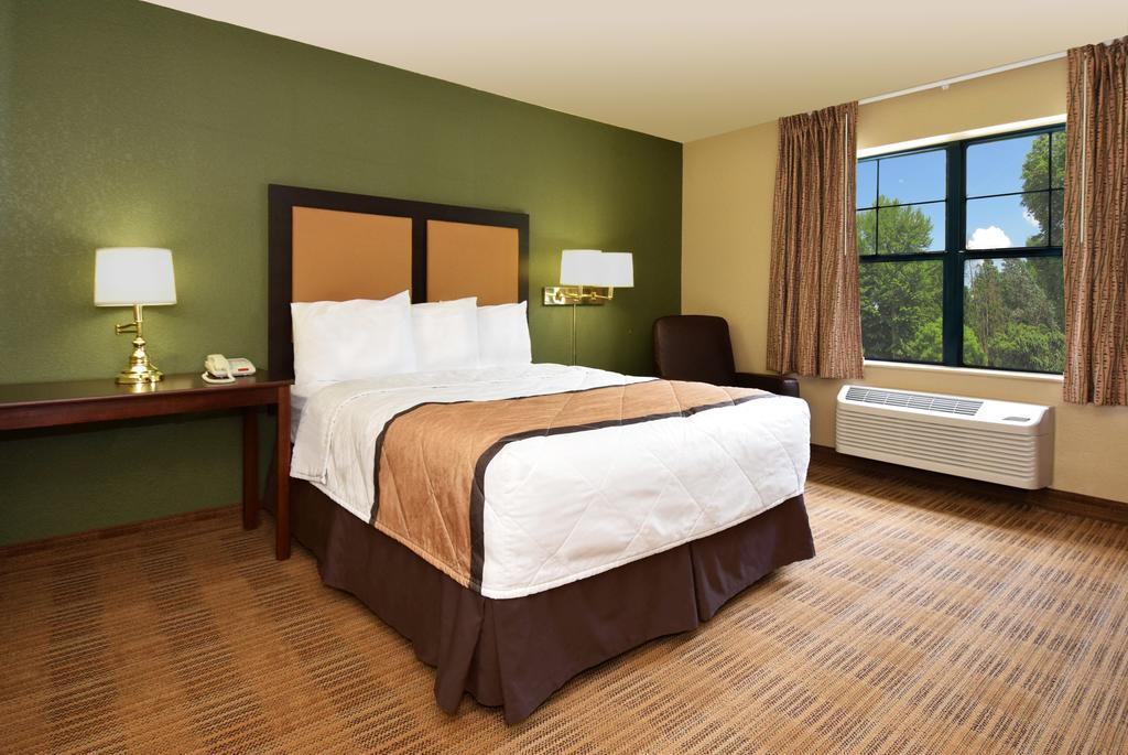 Extended Stay America Select Suites - Detroit - Roseville Extérieur photo