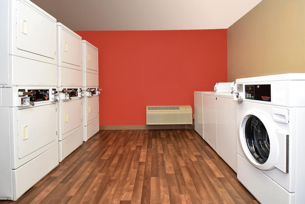 Extended Stay America Select Suites - Detroit - Roseville Extérieur photo