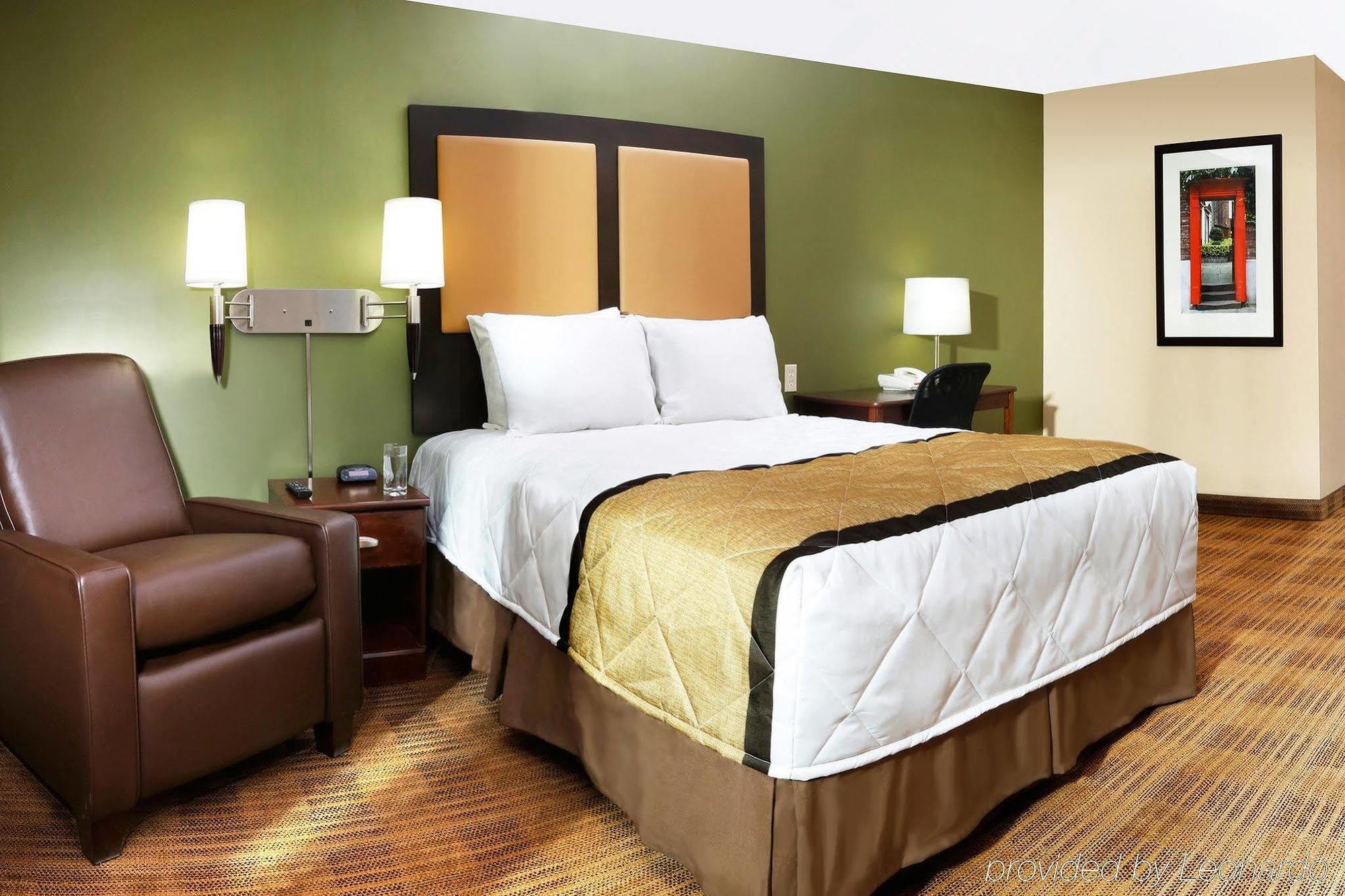 Extended Stay America Select Suites - Detroit - Roseville Extérieur photo